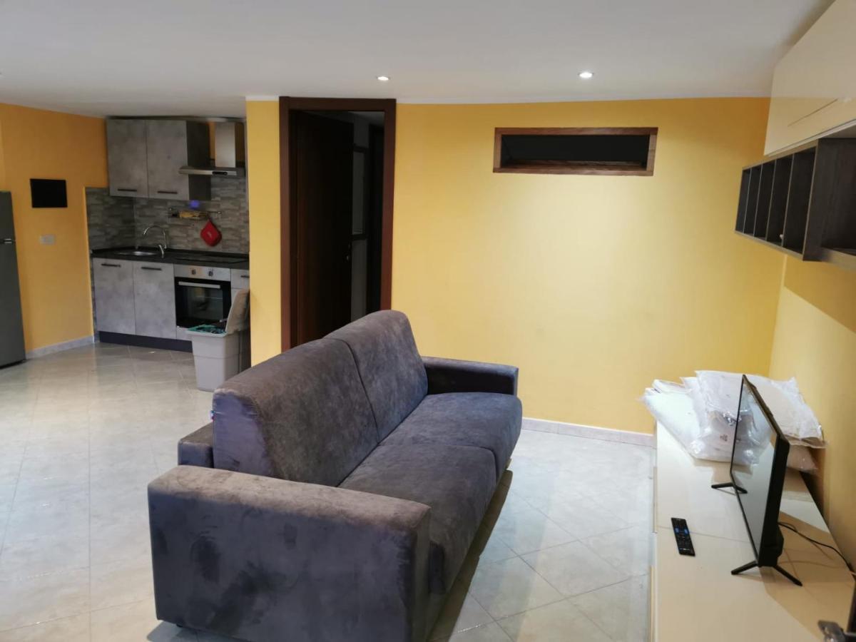 Relais Maria Luisa Locazione Turistica Di Simona Capaccio Bed & Breakfast ฟิวมิชีโน ภายนอก รูปภาพ