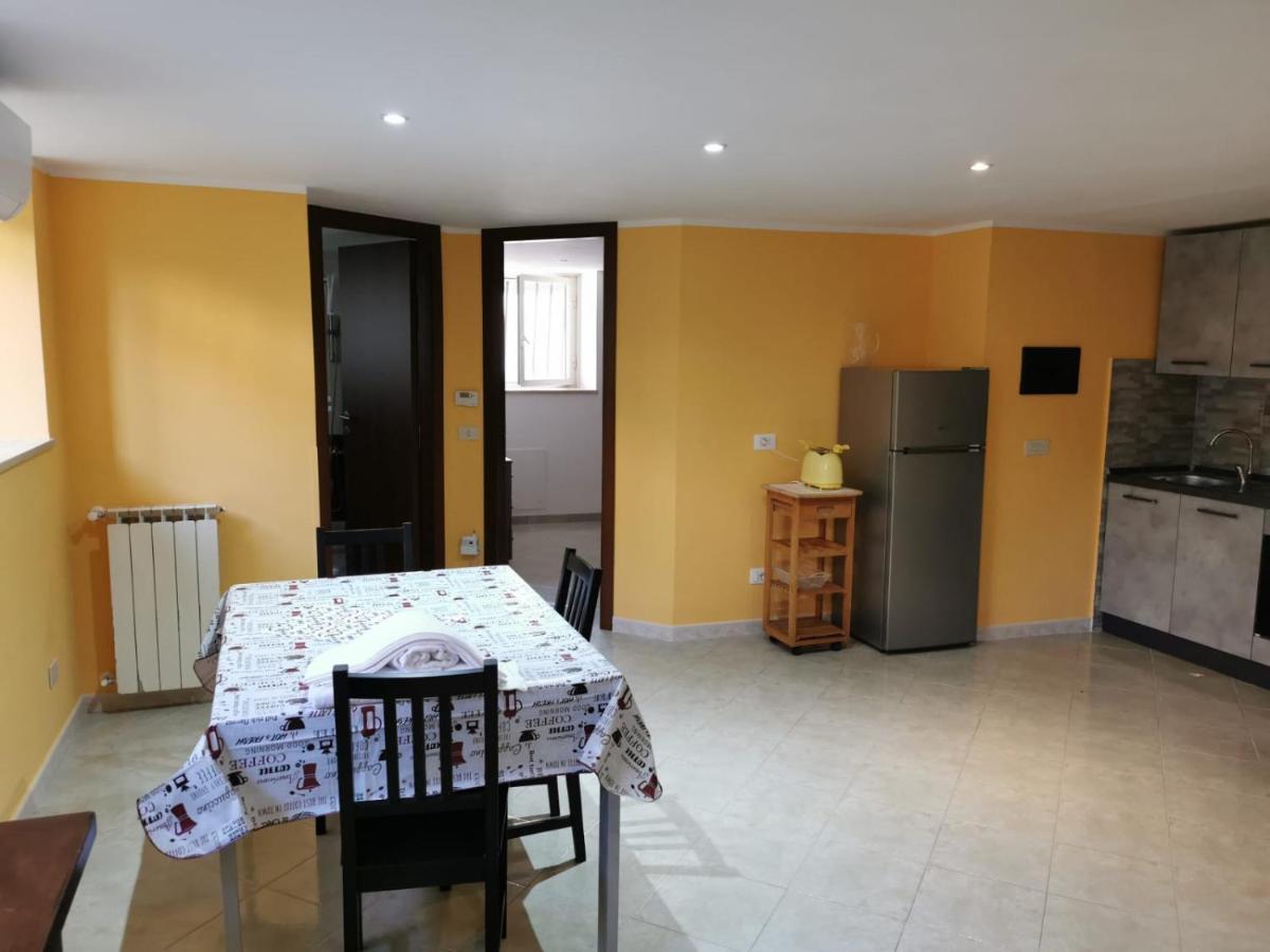Relais Maria Luisa Locazione Turistica Di Simona Capaccio Bed & Breakfast ฟิวมิชีโน ภายนอก รูปภาพ